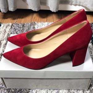 Marc Fisher red pumps